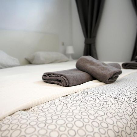 بلايا ذي بالما Perla Seven Apartments And Rooms المظهر الخارجي الصورة